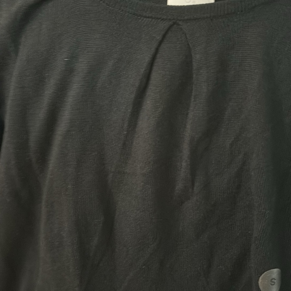 NWT NY&Co small black fitted sweater 1463 - Picture 2 of 6